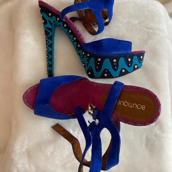 Boutique 9 Blue Suede Platform Sandals - Picture 2 of 4